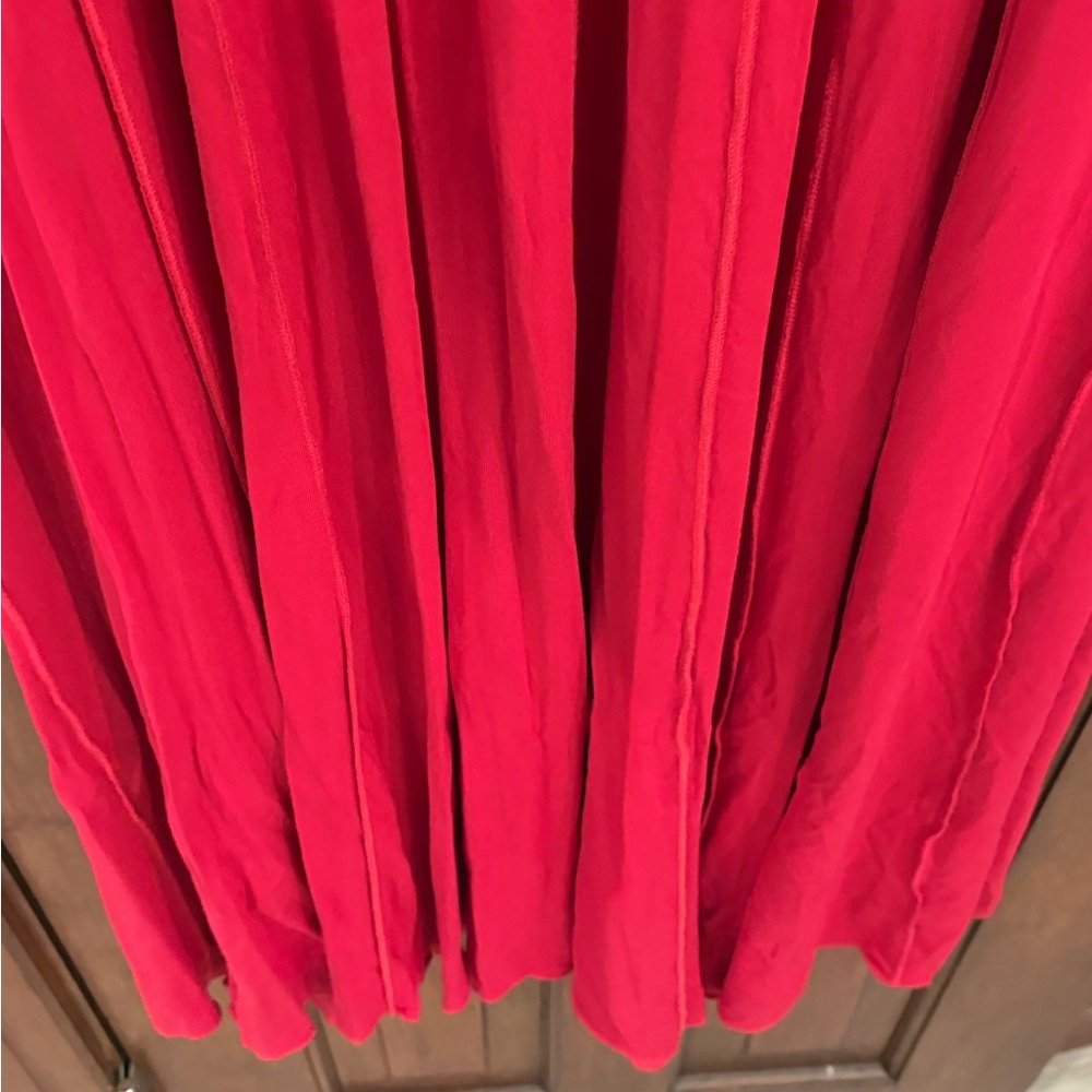 Sami & Jo Vibrant Red Maxi Dress - Picture 5 of 8